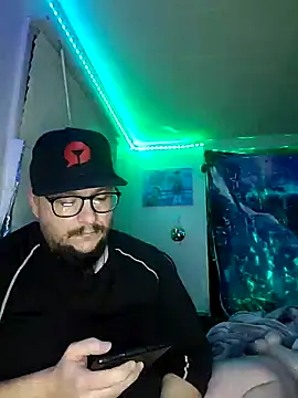 Snapshot of Spunonymous chatting on 5, 2, 2025 Spunonymous online show from 5, 2, 2025