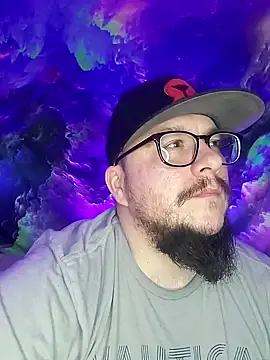 Snapshot of Spunonymous chatting on 11, 2, 2025 Spunonymous online show from 11, 2, 2025