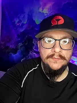 Snapshot of Spunonymous chatting on 12, 2, 2025 Spunonymous online show from 12, 2, 2025