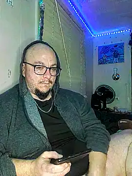 Snapshot of Spunonymous chatting on 16, 2, 2025 Spunonymous online show from 16, 2, 2025