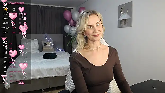 Vanessa Nowak online show from 25, 2, 2025