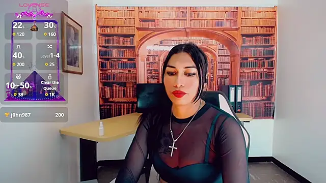 Snapshot of khiara_moretti chatting on 9, 12, 2024 khiara moretti online show from 9, 12, 2024