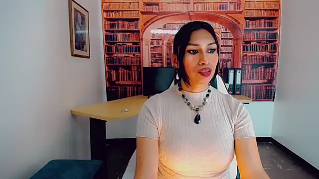 Snapshot of khiara_moretti chatting on 7, 1, 2025 khiara moretti online show from 7, 1, 2025