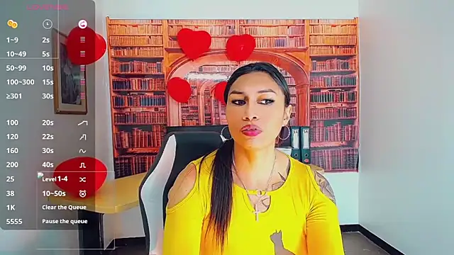 Snapshot of khiara_moretti chatting on 13, 2, 2025 khiara moretti online show from 13, 2, 2025