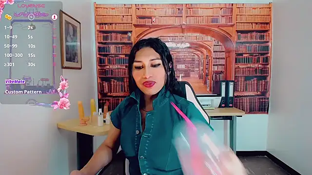 Snapshot of khiara_moretti chatting on 27, 2, 2025 khiara moretti online show from 27, 2, 2025