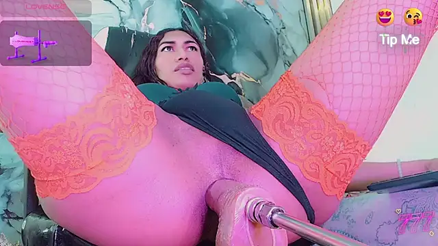 khiara moretti online show from 28, 7, 2026