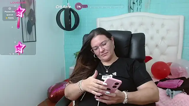 MsJossie online show from 25, 2, 2025