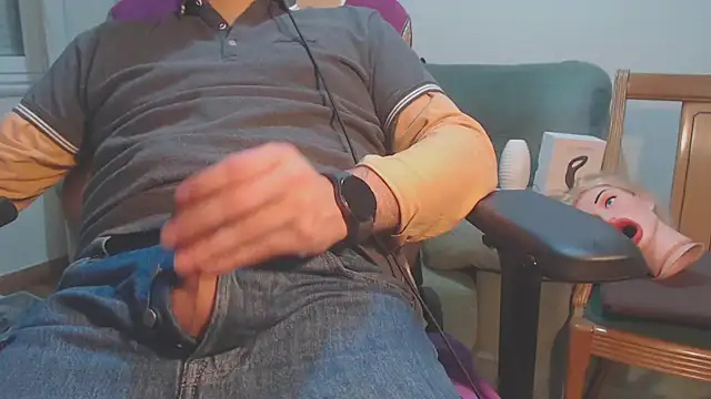 Snapshot of master4subslut chatting on 23, 2, 2025 master4subslut online show from 23, 2, 2025