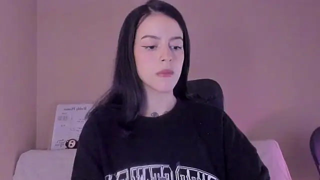 Snapshot of phoenix_xx chatting on 24, 3, 2026 phoenix xx online show from 24, 3, 2026