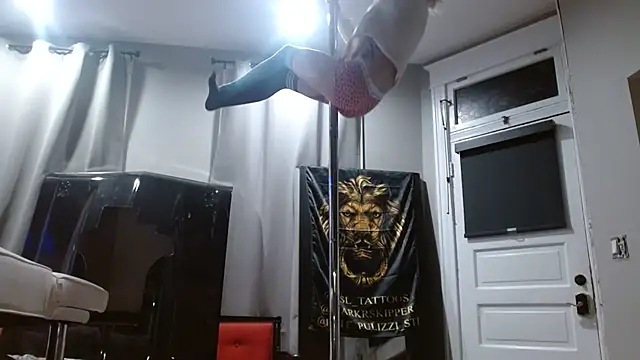 Snapshot of watermellonpussy chatting on 18, 6, 2026 watermellonpussy online show from 18, 6, 2026