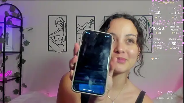 Megan Rodrigo online show from 3, 3, 2025