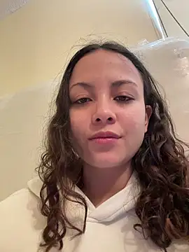 Megan Rodrigo online show from 12, 2, 2026