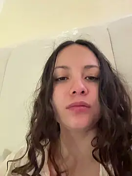 Megan Rodrigo online show from 13, 2, 2026