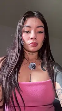 Roxanne 08 online show from 5, 5, 2026