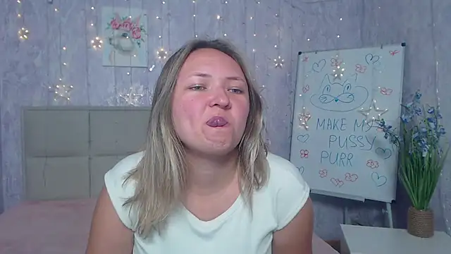 SallyVerda online show from 9, 10, 2025