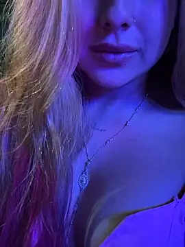 Snapshot of Amber_Martins_ chatting on 8, 2, 2025 Amber Martins  online show from 8, 2, 2025