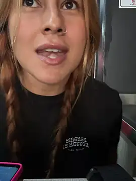 Snapshot of Amber_Martins_ chatting on 18, 2, 2025 Amber Martins  online show from 18, 2, 2025