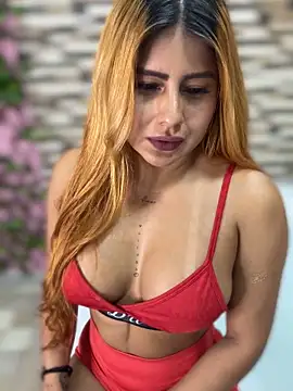 Snapshot of Amber_Martins_ chatting on 9, 9, 2025 Amber Martins  online show from 9, 9, 2025