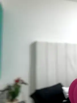 Snapshot of Amber_Martins_ chatting on 8, 10, 2025 Amber Martins  online show from 8, 10, 2025