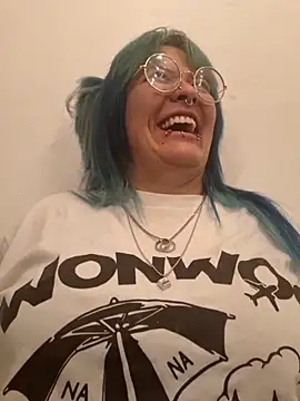 lucky-leah online show from 3, 3, 2026