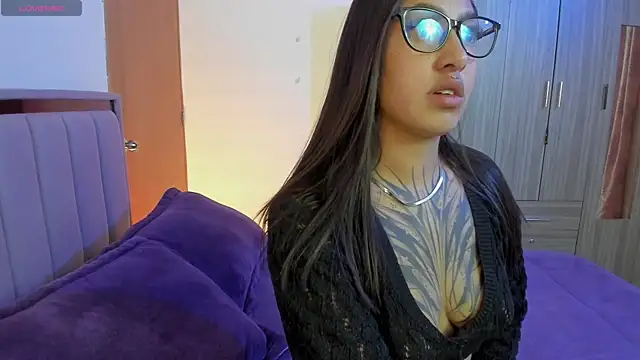 Kayla foxxy online show from 5, 11, 2025