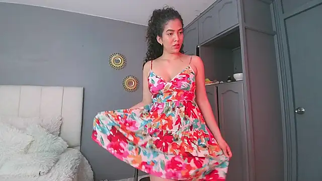 Snapshot of arteverena chatting on 6, 12, 2024 arteverena online show from 6, 12, 2024