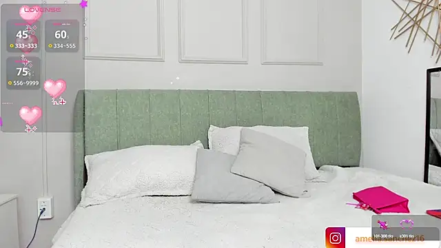 Sussanewolf online show from 3, 11, 2025