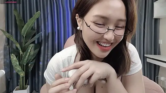 Cothy Ti online show from 7, 1, 2025