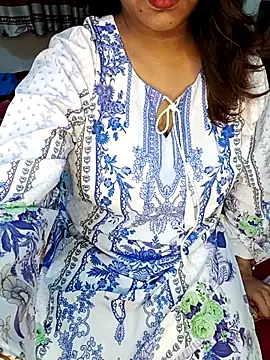 Dayna-36 online show from 7, 10, 2025