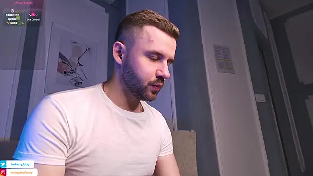 Snapshot of EnriqueBarberry chatting on 1, 3, 2025 EnriqueBarberry online show from 1, 3, 2025