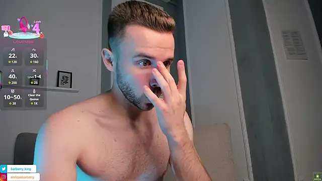 Snapshot of EnriqueBarberry chatting on 9, 11, 2025 EnriqueBarberry online show from 9, 11, 2025