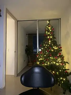 Susi bell online show from 18, 12, 2024