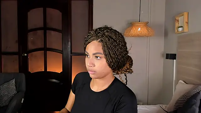 nayah   online show from 30, 6, 2026