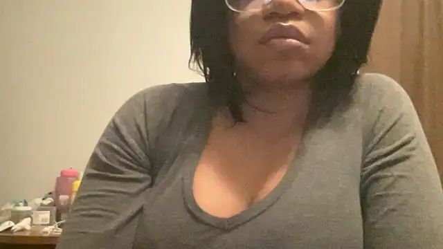 MommyConfident online show from 12, 1, 2026