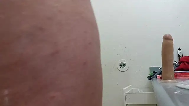 Snapshot of Fuckmyassg00d chatting on 2, 11, 2025 Fuckmyassg00d online show from 2, 11, 2025