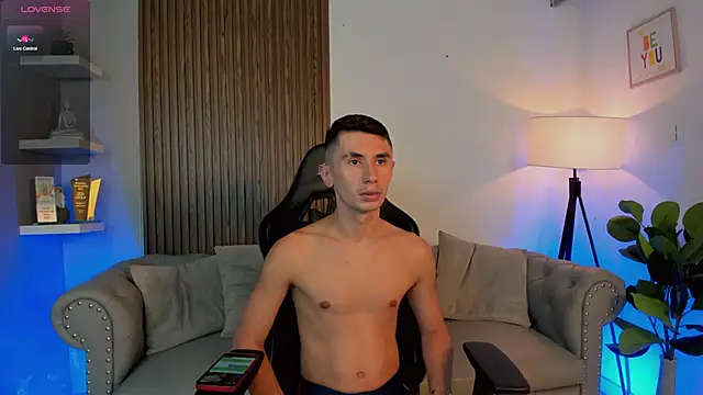 Jotastevensxx online show from 22, 9, 2025