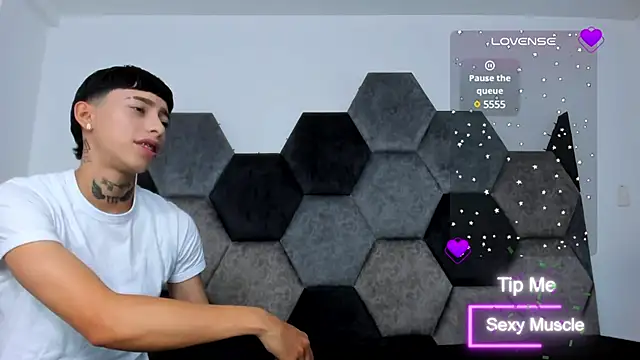 AmberAdams  online show from 7, 3, 2025