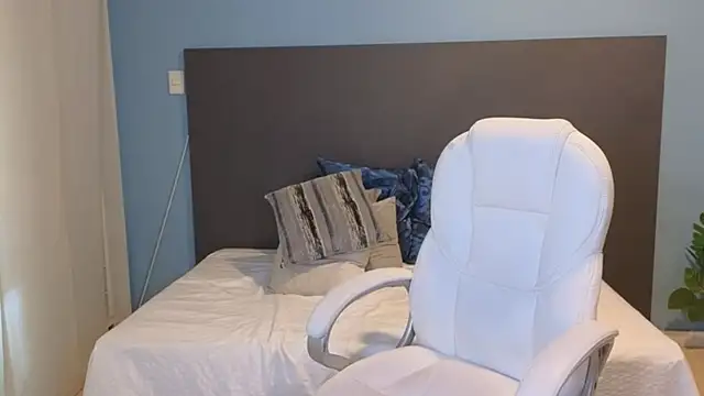 Snapshot of maiaa_ruiz chatting on 11, 1, 2025 maiaa ruiz online show from 11, 1, 2025