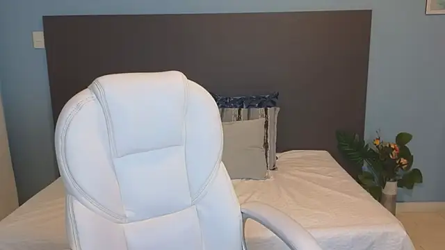 Snapshot of maiaa_ruiz chatting on 25, 2, 2025 maiaa ruiz online show from 25, 2, 2025