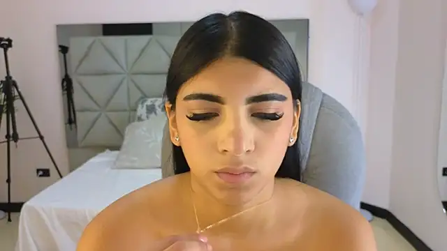 Snapshot of maiaa_ruiz chatting on 24, 2, 2026 maiaa ruiz online show from 24, 2, 2026