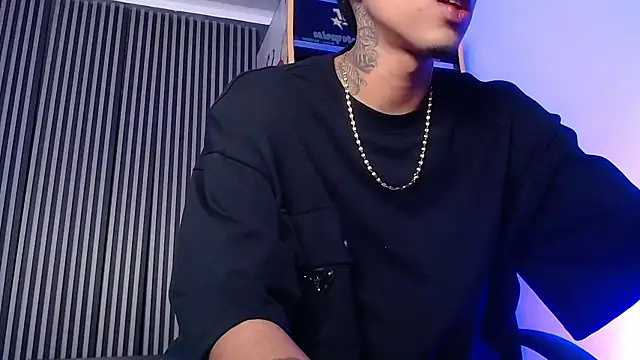 Liam lee online show from 2, 3, 2025