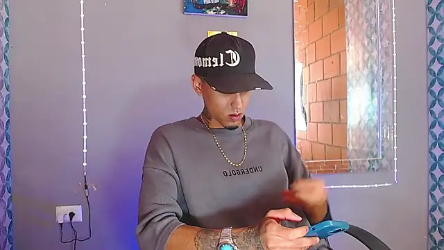 Liam lee online show from 22, 6, 2026