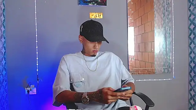 Liam lee online show from 11, 7, 2026