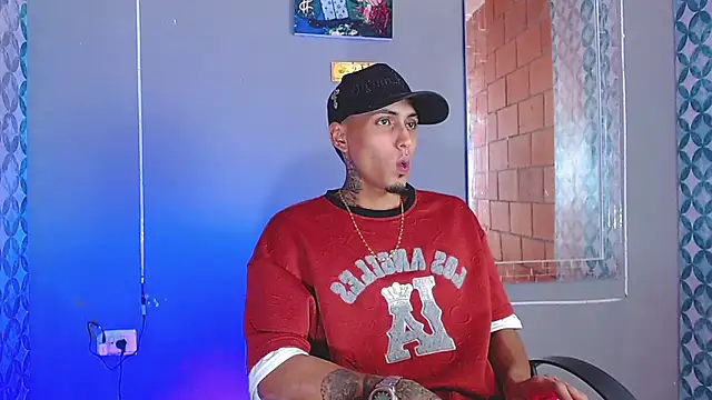 Liam lee online show from 25, 7, 2026