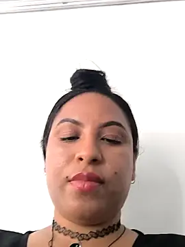 Francesca ferrari online show from 5, 12, 2025