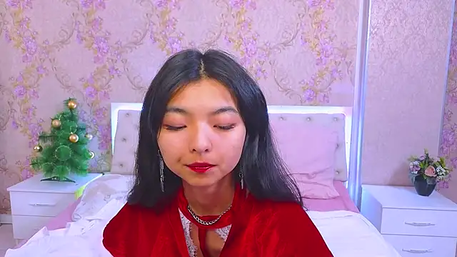 Snapshot of Shy_Kira chatting on 23, 12, 2024 Shy Kira online show from 23, 12, 2024