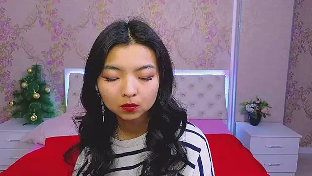 Snapshot of Shy_Kira chatting on 6, 1, 2025 Shy Kira online show from 6, 1, 2025