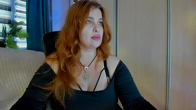 CoraSwon online show from 25, 7, 2026