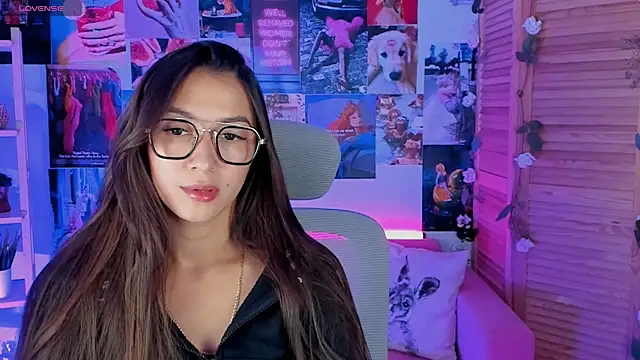 LanaBaker online show from 7, 3, 2025