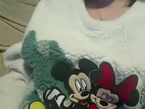 Snapshot of ForeversweetXX chatting on 19, 12, 2024 ForeversweetXX online show from 19, 12, 2024